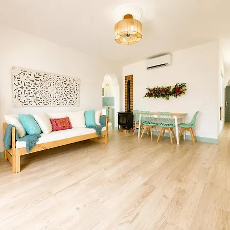 公寓 Buganvilla, Playa,free Wifi Smart Tv
